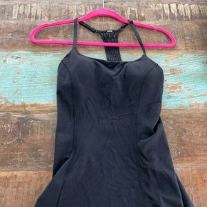 Lululemon Detailed Racerback Tank Size 6 black